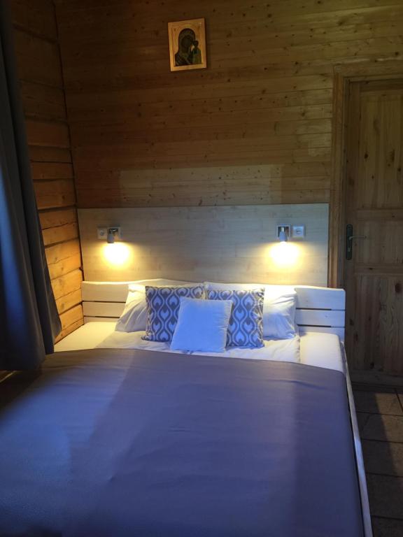 Economy rooms for 2-4 people room 4
